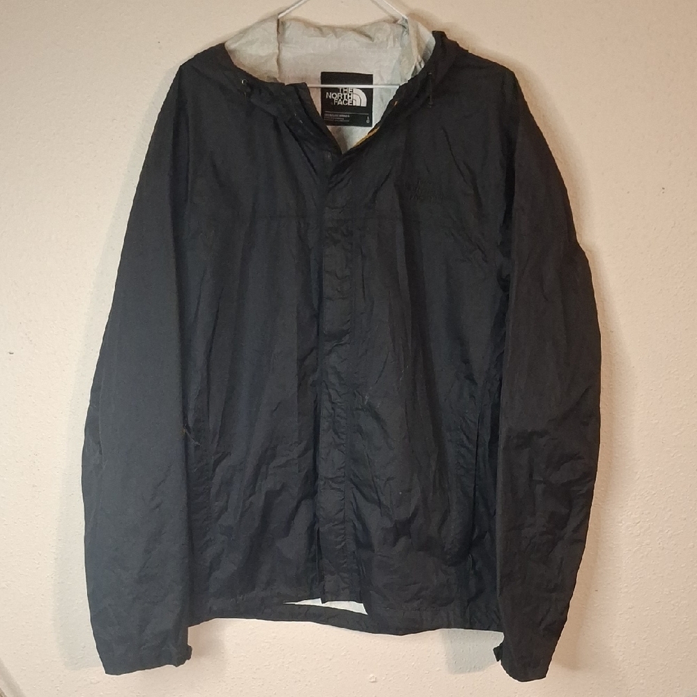 The North Face Men's Black Windbreaker size large